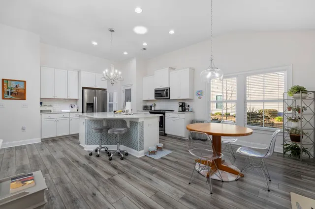 $584,900 | 1704 Edgewood Drive, Myrtle Beach, SC 29577