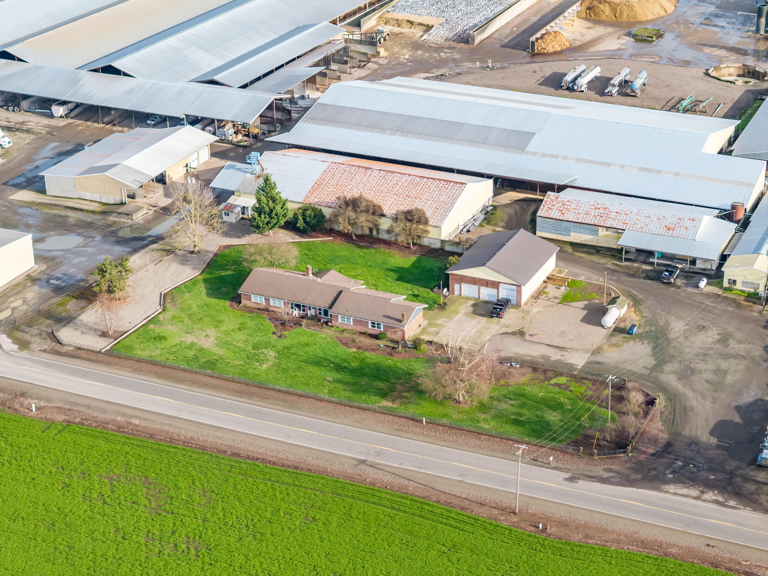 35725 Engle Road Southeast Albany, OR 97322 - Photo 35 of 40 a view of yard with outdoor seating