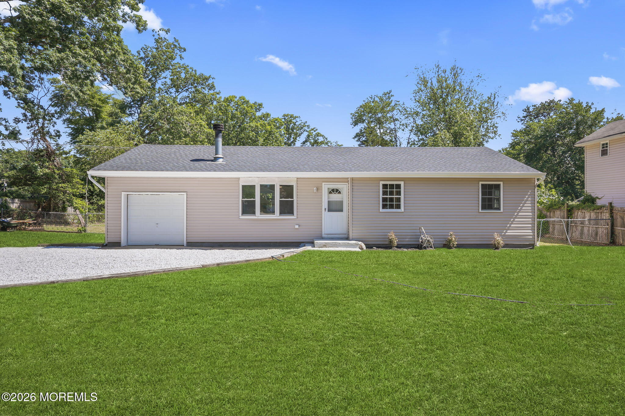 1-web-or-mls-LPM_3632