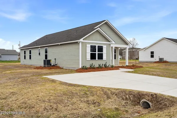 $207,900 | 248 Rae Street, Warsaw, NC 28398