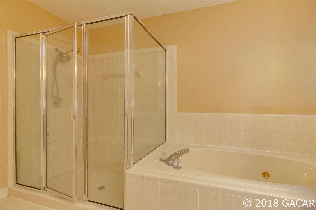 2021 Southwest 75th Terrace Gainesville, FL 32607 - Photo 13 of 24 Gallery Image 13