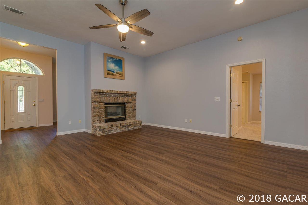 2021 Southwest 75th Terrace Gainesville, FL 32607 - Photo 5 of 24 Gallery Image 5