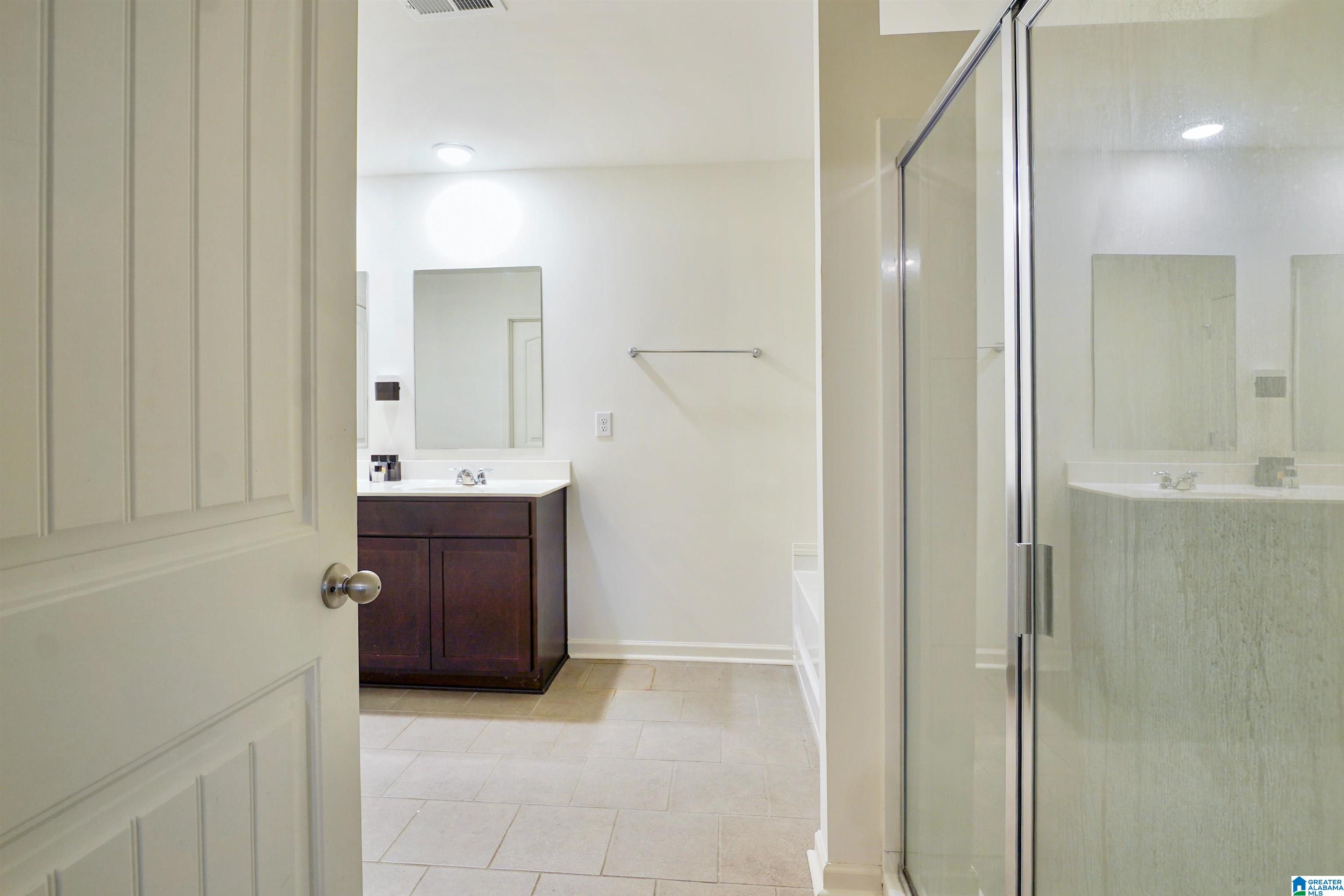 1144 Riviera Drive Calera, AL 35040 - Photo 21 of 39 Gallery Image 21