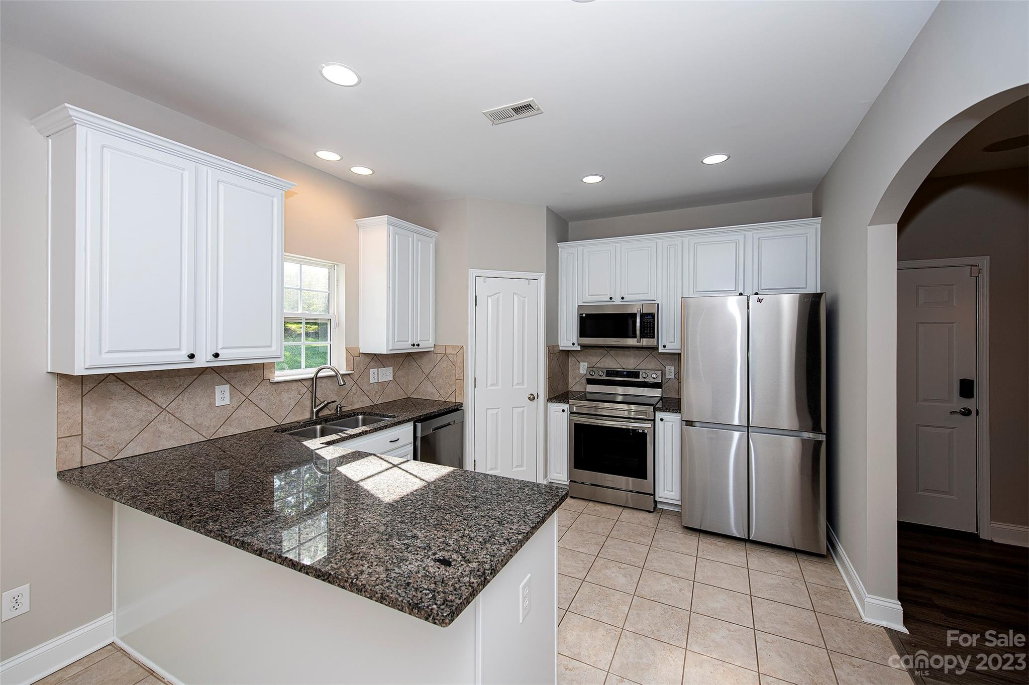 15438 Logan Grove Road Charlotte, NC 28227 - Photo 18 of 40 Gallery Image 18