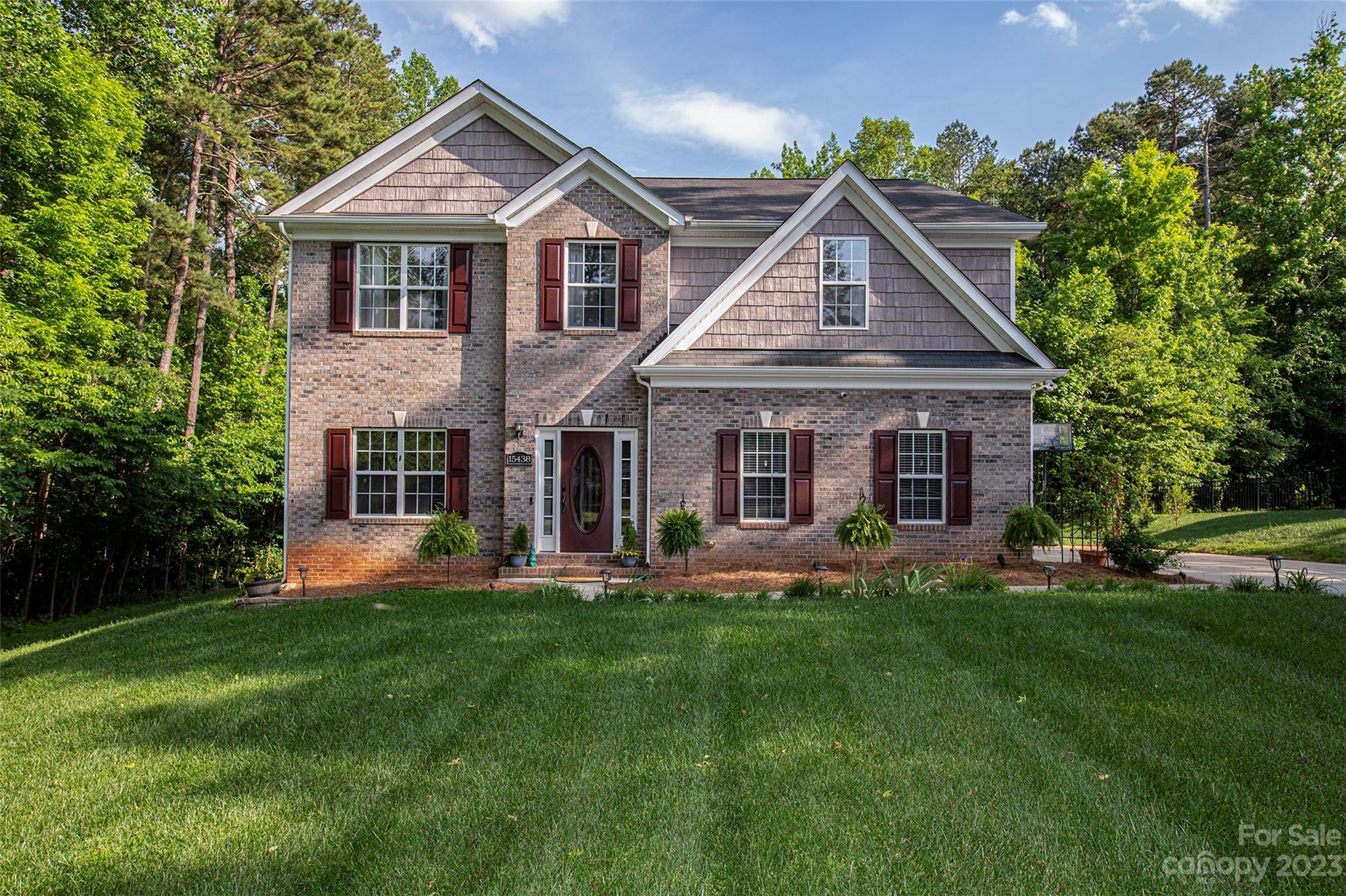 15438 Logan Grove Road Charlotte, NC 28227 - Photo 2 of 40 Gallery Image 2