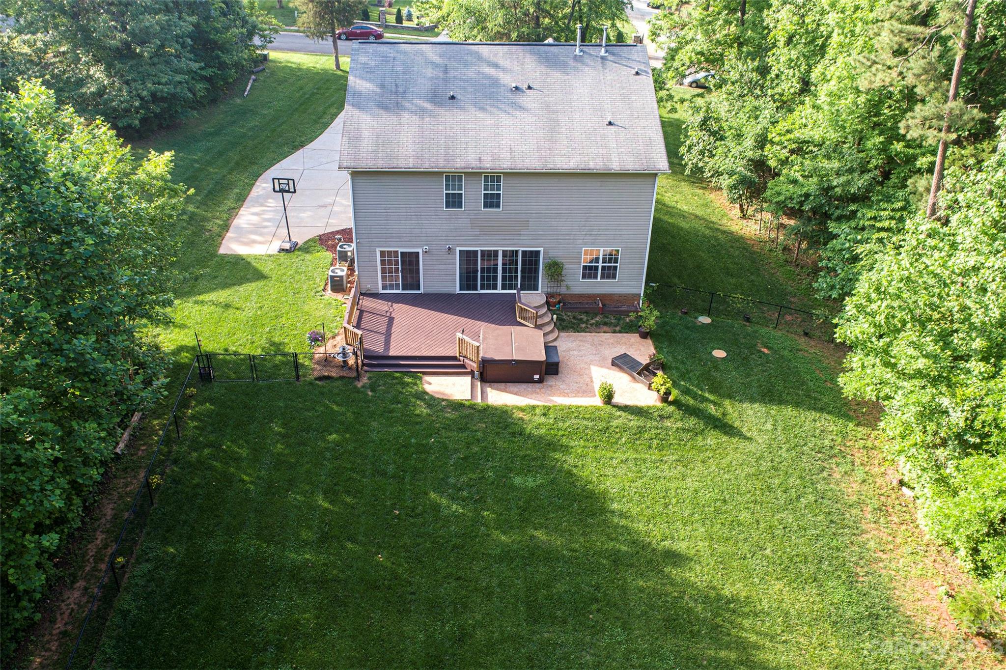 15438 Logan Grove Road Charlotte, NC 28227 - Photo 6 of 40 Gallery Image 6