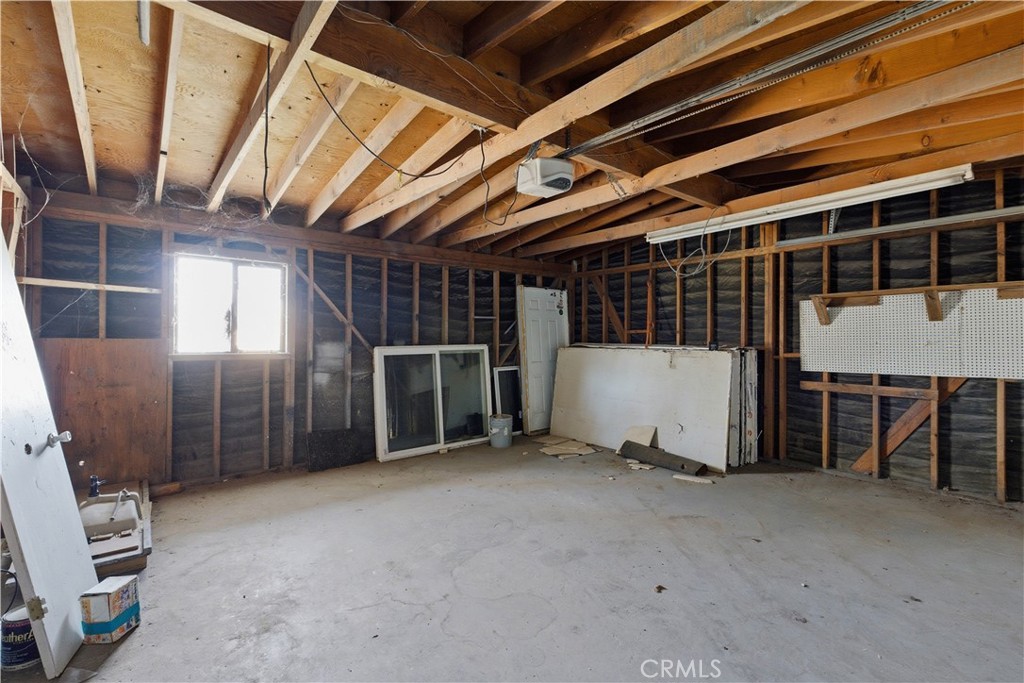 10380 Baker Road Lucerne Valley, CA 92356 - Photo 27 of 42