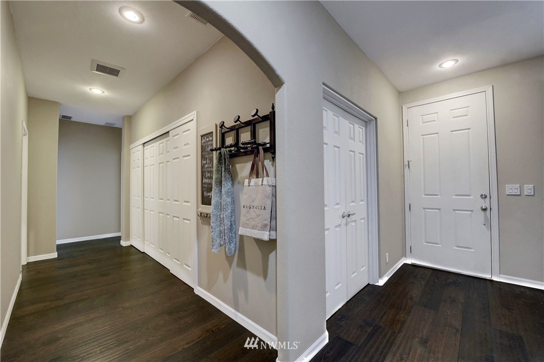 22615 Cherry Valley Road Monroe, WA 98272 - Photo 8 of 27 Gallery Image 8