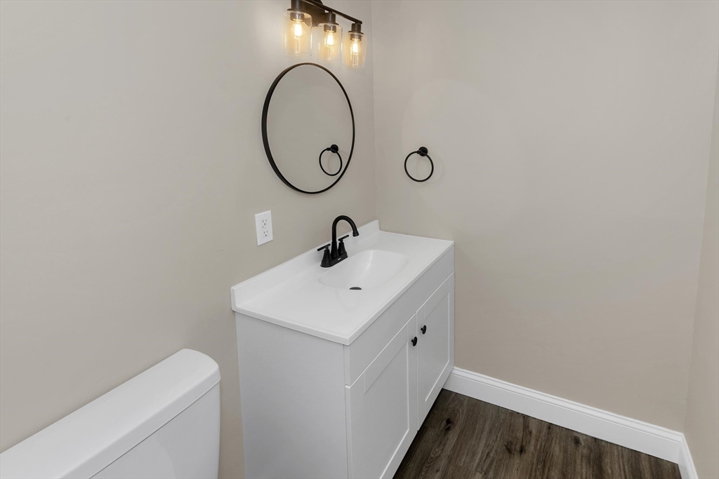 22 Warebrook Villiage, Unit 22 Ware, MA 01082 - Photo 9 of 23