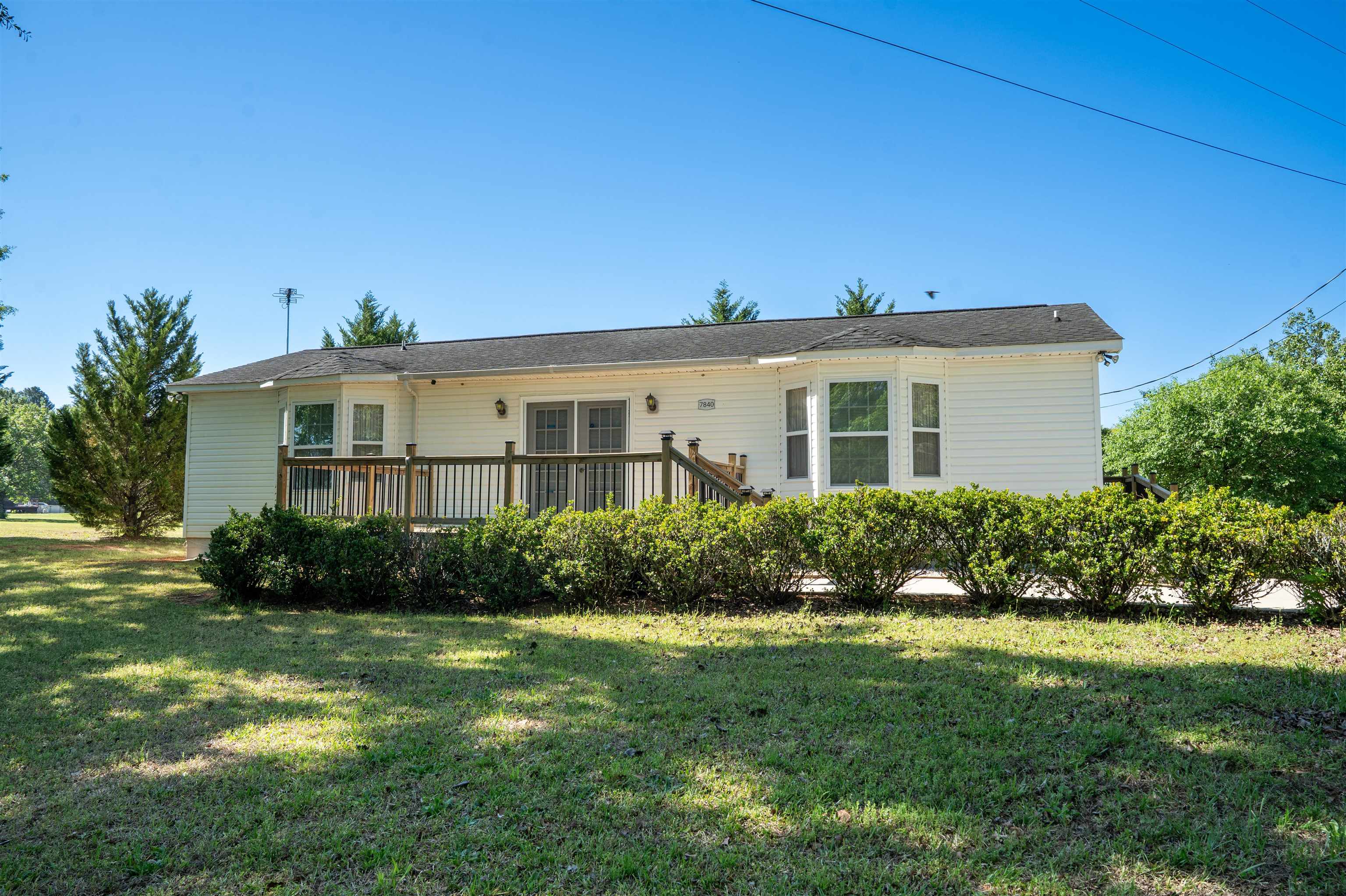 7840 Cross Anchor Road Enoree, SC 29335 - Photo 1 of 40
