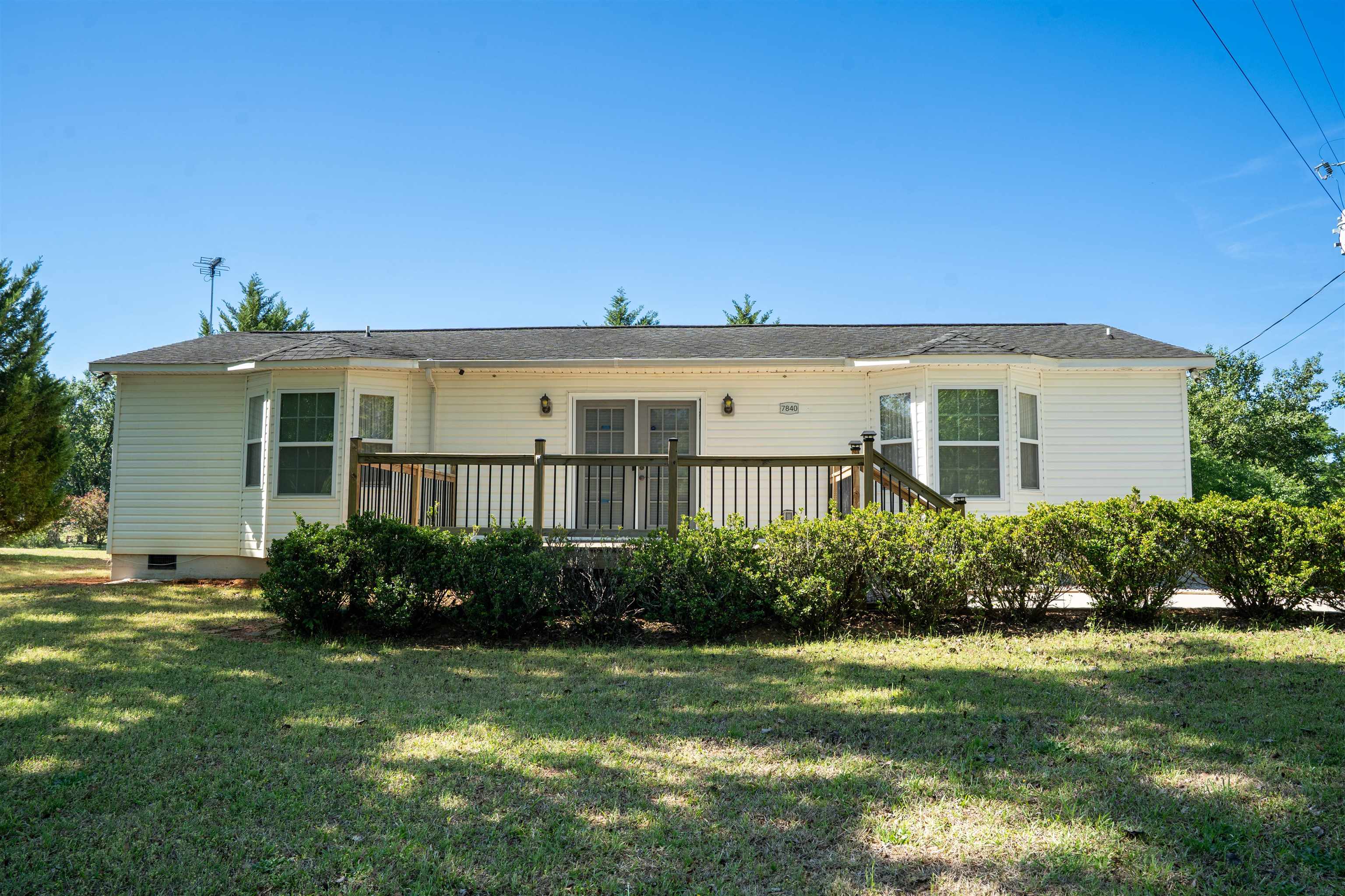 7840 Cross Anchor Road Enoree, SC 29335 - Photo 24 of 40