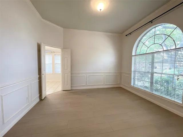 $2,150 | 5822 Carta Valley Lane, Richmond, TX 77469