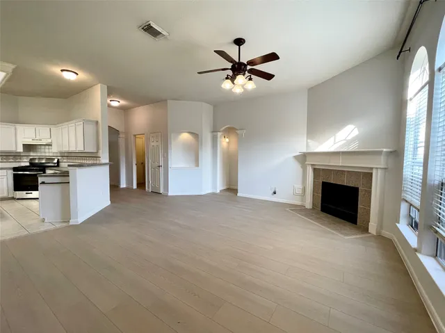 $2,150 | 5822 Carta Valley Lane, Richmond, TX 77469