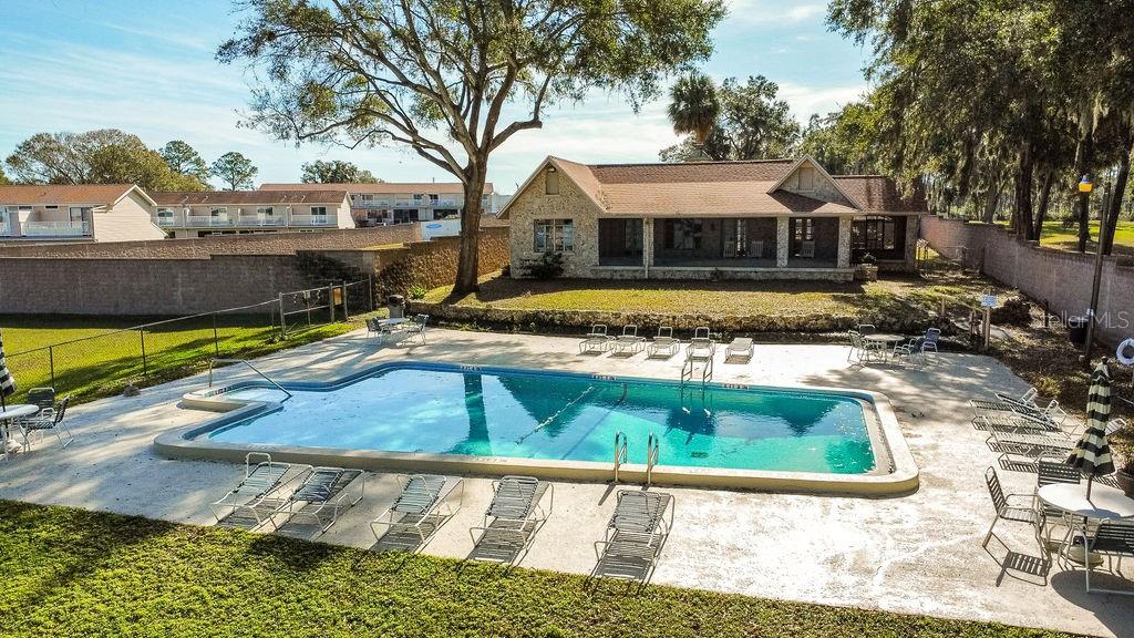 11001 Southeast Sunset Harbor Road, Unit B10 Summerfield, FL 34491 - Photo 23 of 27