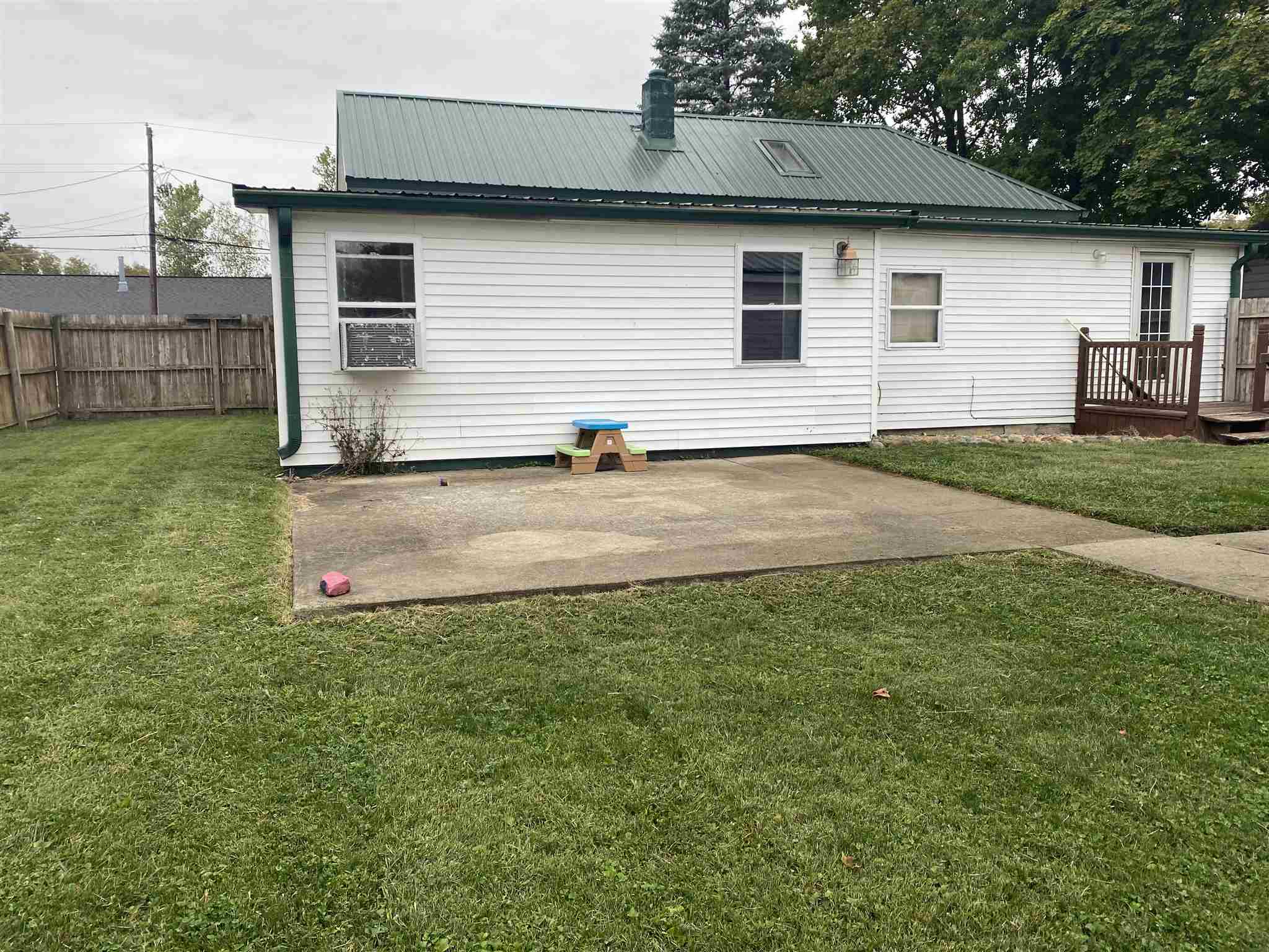 461 Bent Street Wabash, IN 46992 - Photo 14 of 15