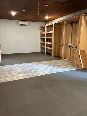 $1,750 | 633 North Commercial Street, Aransas Pass, TX 78336