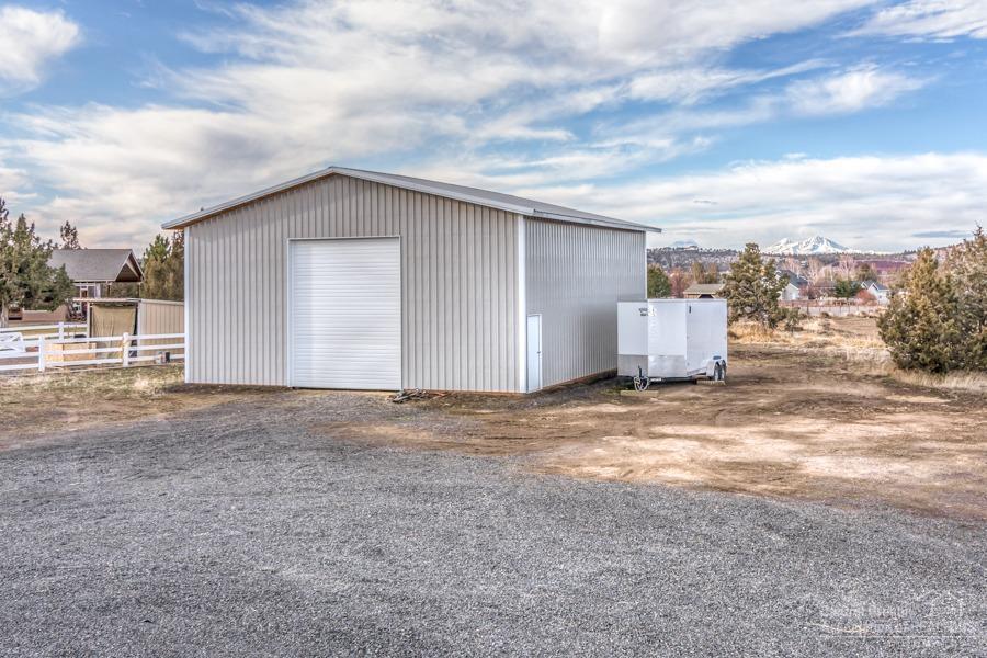 6473 Northeast Juniper Ridge Road Redmond, OR 97756 - Photo 5 of 25 Additional Photo
