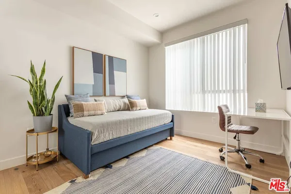 $4,575 | 3726 Kelton Avenue, Unit 102, Los Angeles, CA 90034