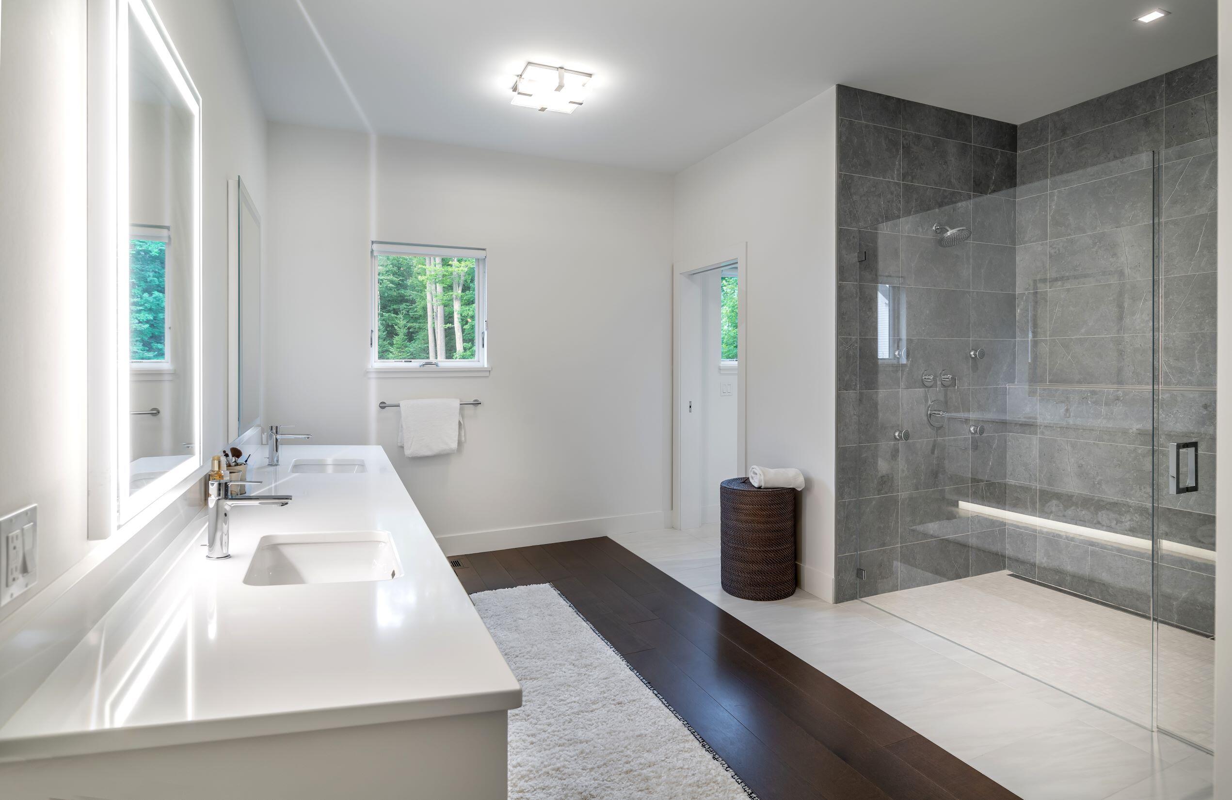 104 Spruce Point Road Yarmouth, ME 04096 - Photo 10 of 25 10 Primary Bath