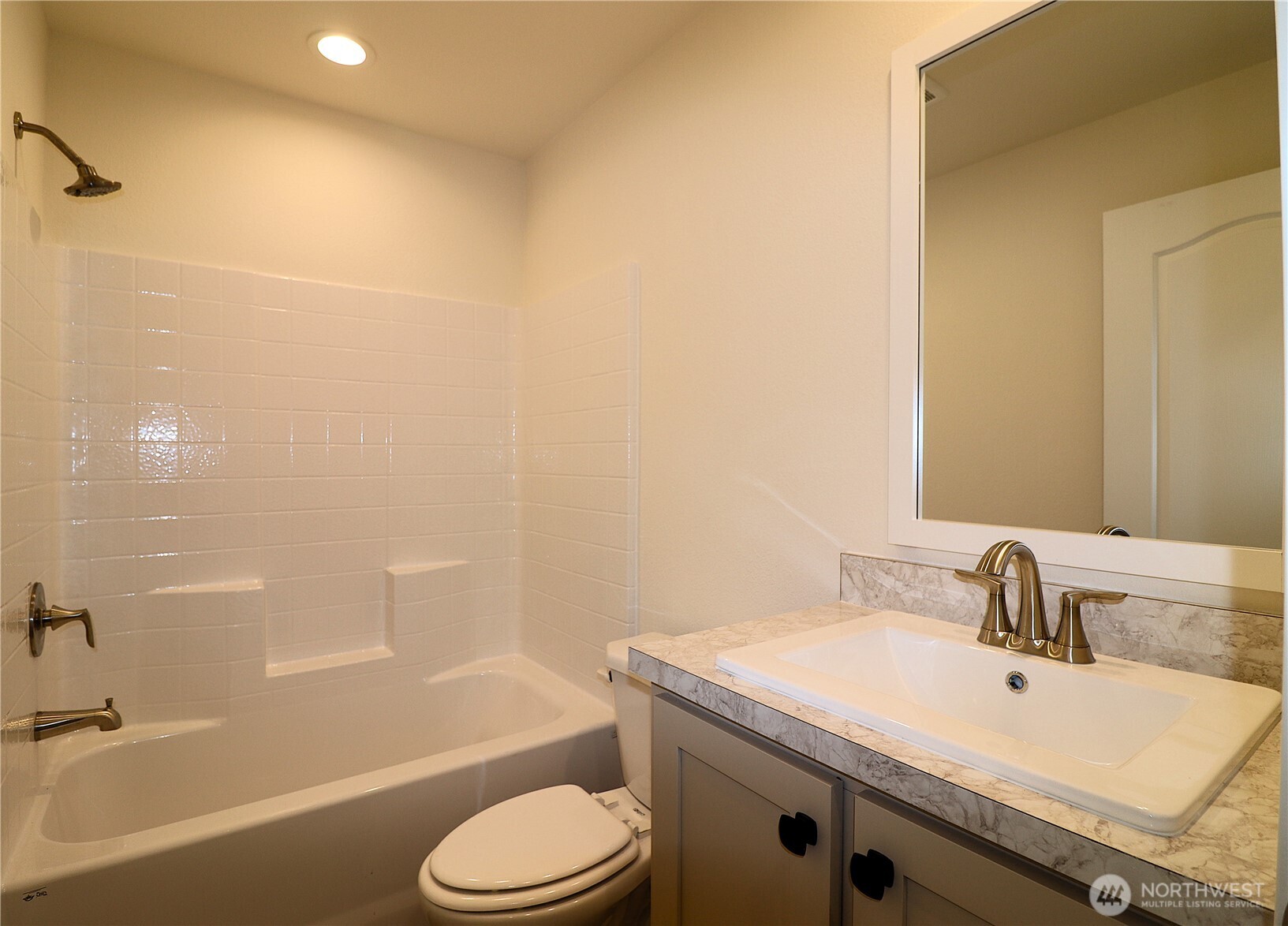 1060 North Wenas Road, Unit 9 Selah, WA 98942 - Photo 18 of 18