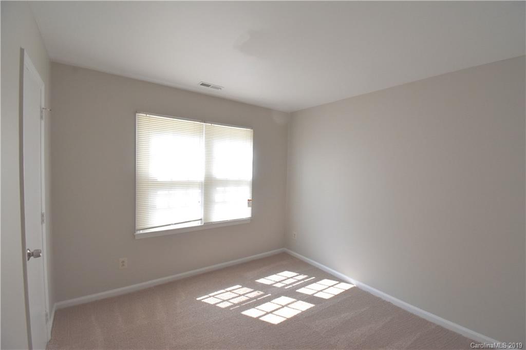 8724 Stoneface Road Charlotte, NC 28214 - Photo 12 of 23 Gallery Image 12