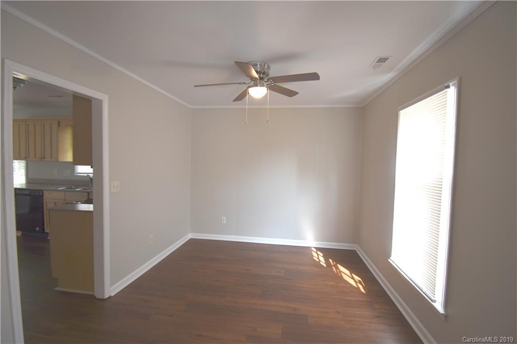8724 Stoneface Road Charlotte, NC 28214 - Photo 9 of 23 Gallery Image 9