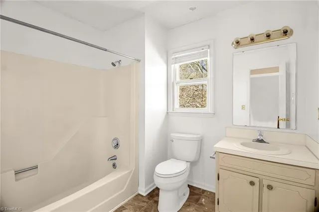 $289,000 | 5218 Muirfield Drive, Lexington, NC 27295