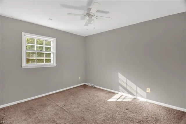 $289,000 | 5218 Muirfield Drive, Lexington, NC 27295