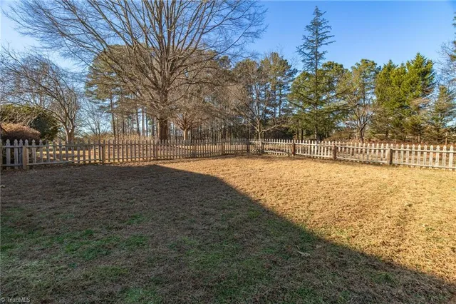 $289,000 | 5218 Muirfield Drive, Lexington, NC 27295