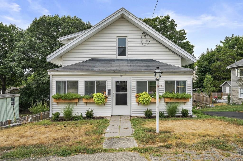 52 Manatee Road Weymouth, MA 02189 - Photo 1 of 22 Gallery Image 1