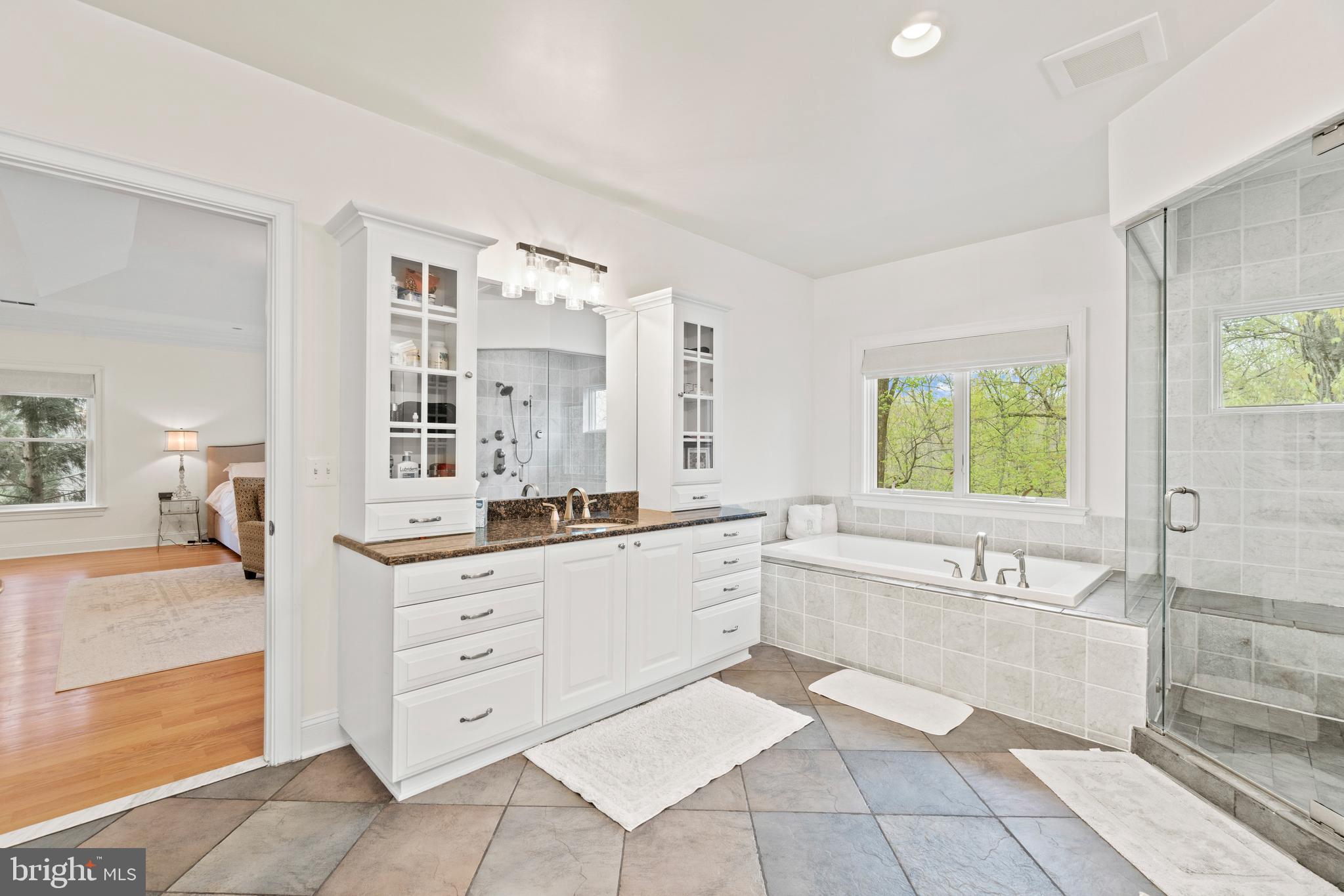 1458 Waggaman Circle McLean, VA 22101 - Photo 25 of 69 Upper Level - Owner's Bathroom