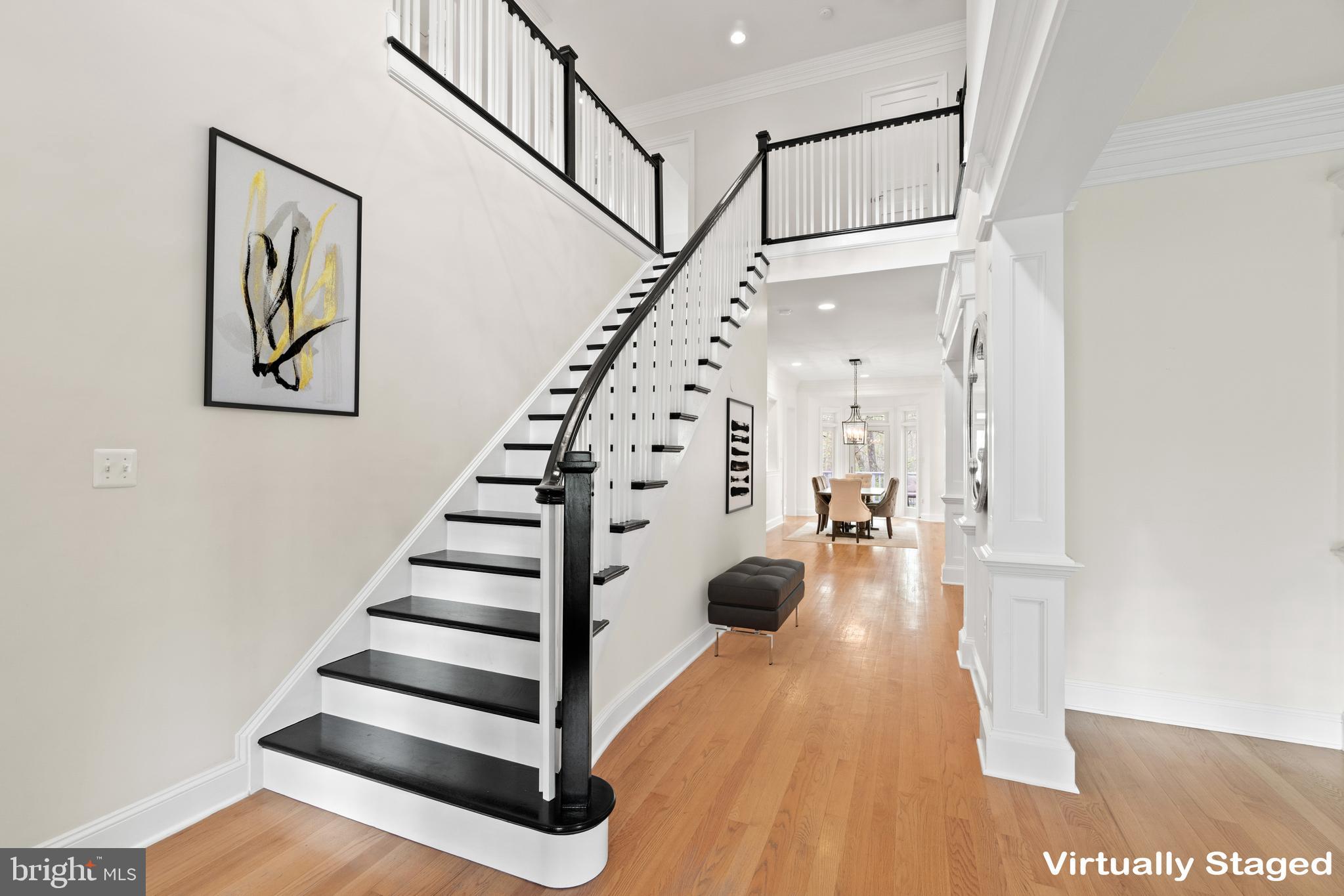 1458 Waggaman Circle McLean, VA 22101 - Photo 3 of 69 Main Level - Foyer