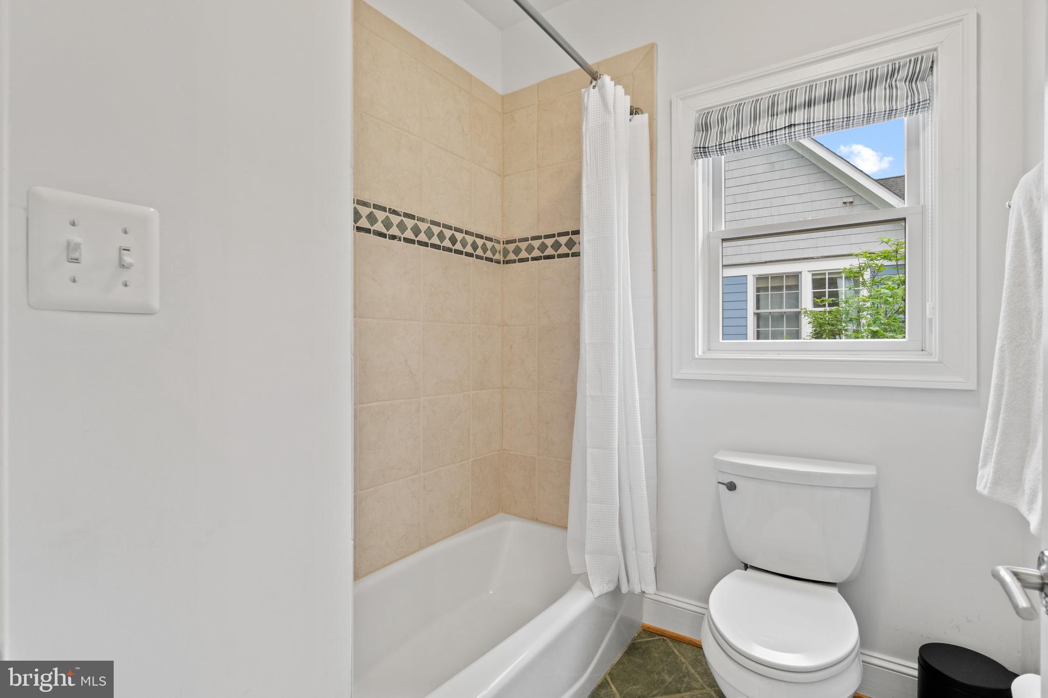 1458 Waggaman Circle McLean, VA 22101 - Photo 31 of 69 Jack and Jill Bathroom