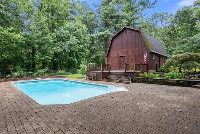 $1,049,900 | 495 Grafton Street, Shrewsbury, MA 01545