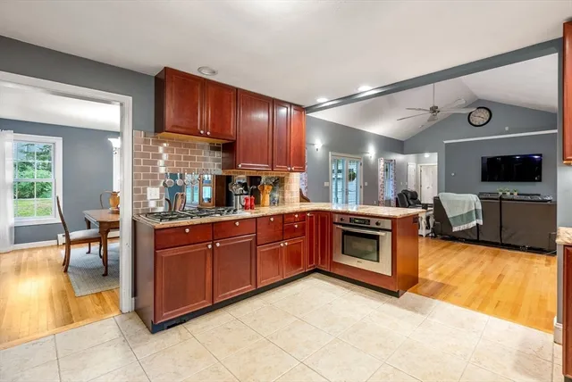 $1,049,900 | 495 Grafton Street, Shrewsbury, MA 01545