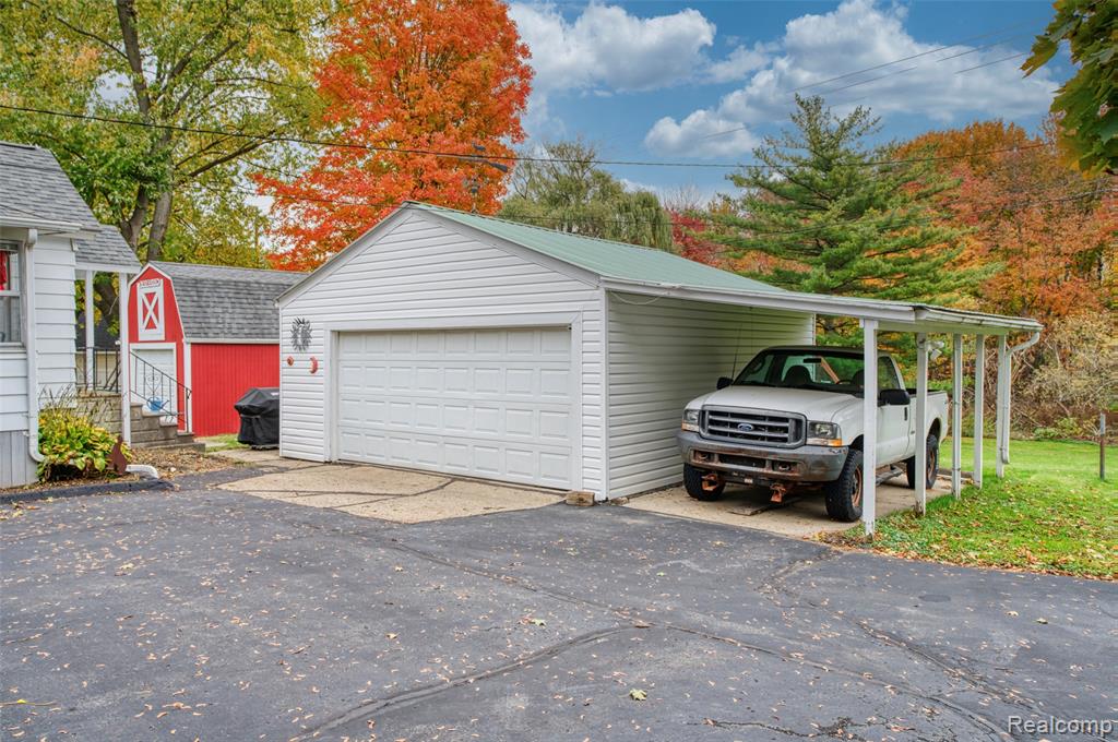 421 West Street Howell, MI 48843 - Photo 4 of 28
