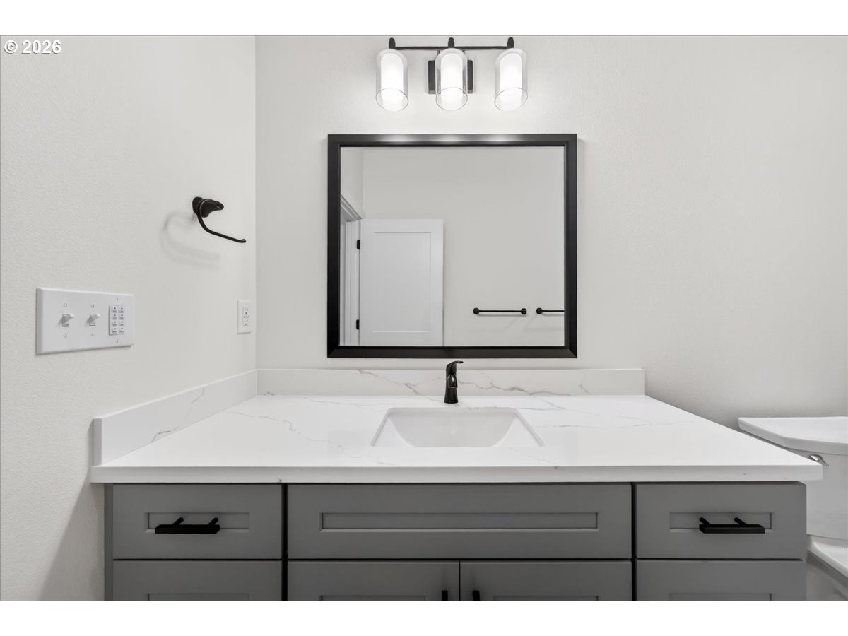 57936 Timber Road Vernonia, OR 97064 - Photo 33 of 48 Bathroom