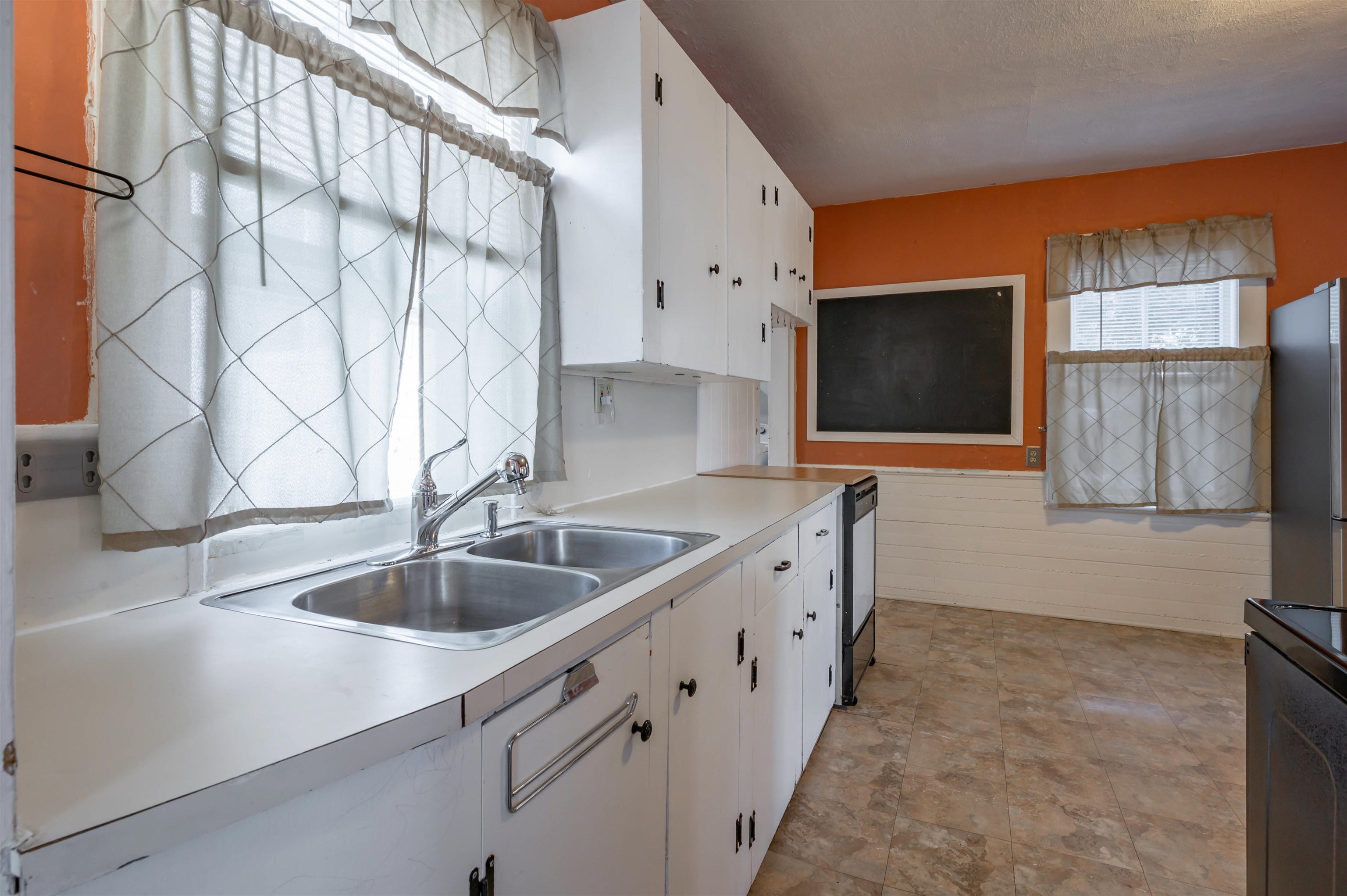 5 Merrimack Street Nashua, NH 03064 - Photo 12 of 51