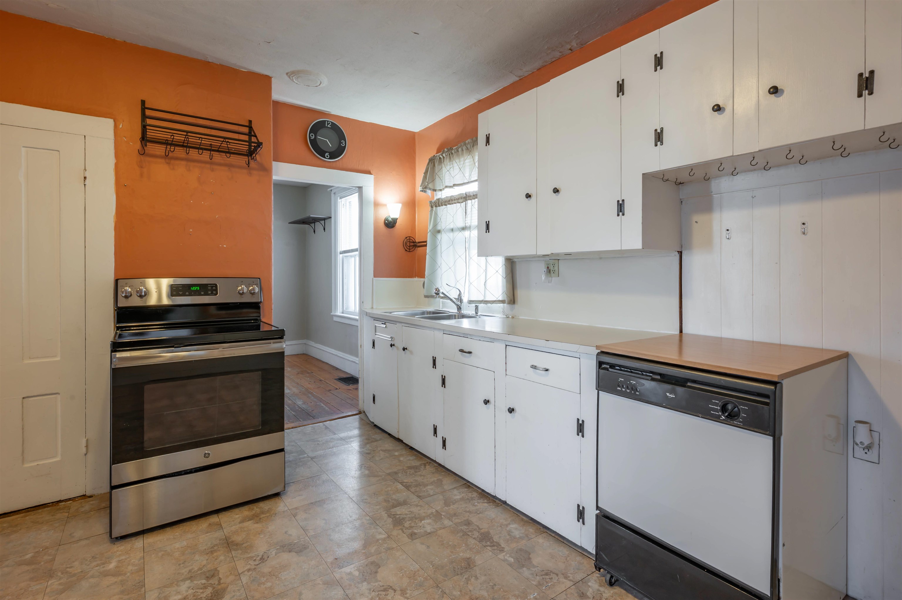 5 Merrimack Street Nashua, NH 03064 - Photo 13 of 51