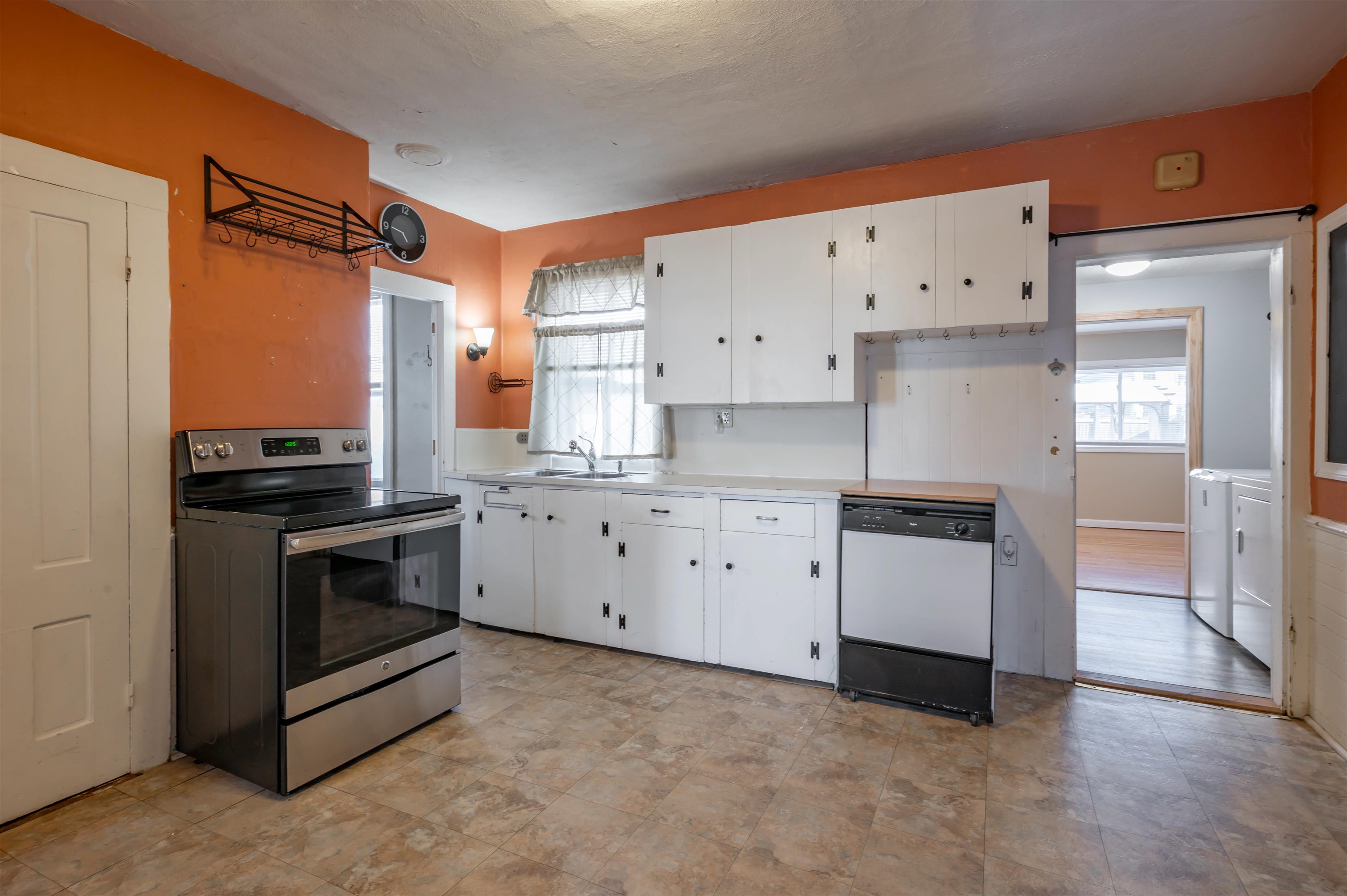 5 Merrimack Street Nashua, NH 03064 - Photo 14 of 51