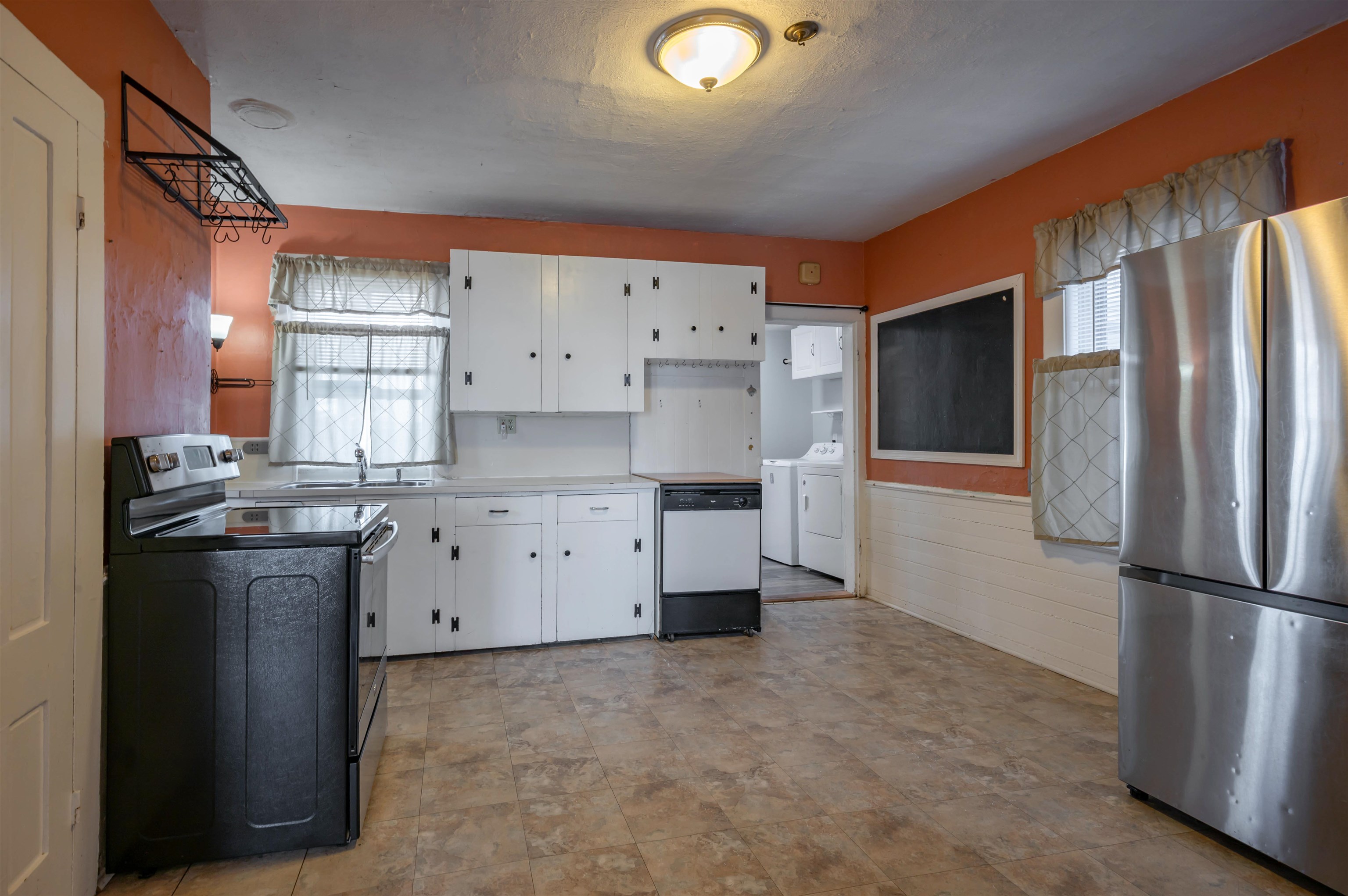 5 Merrimack Street Nashua, NH 03064 - Photo 15 of 51