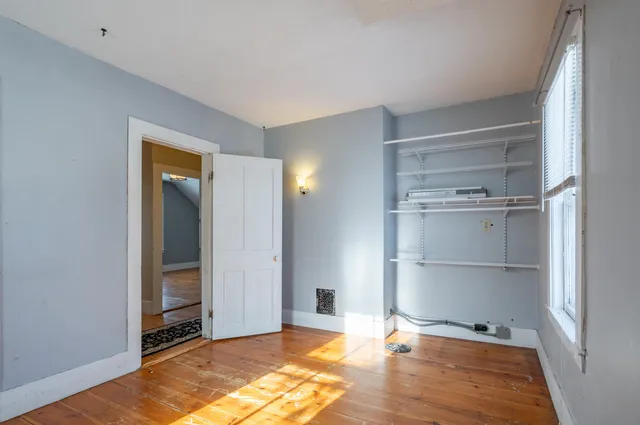 $409,900 | 5 Merrimack Street, Nashua, NH 03064