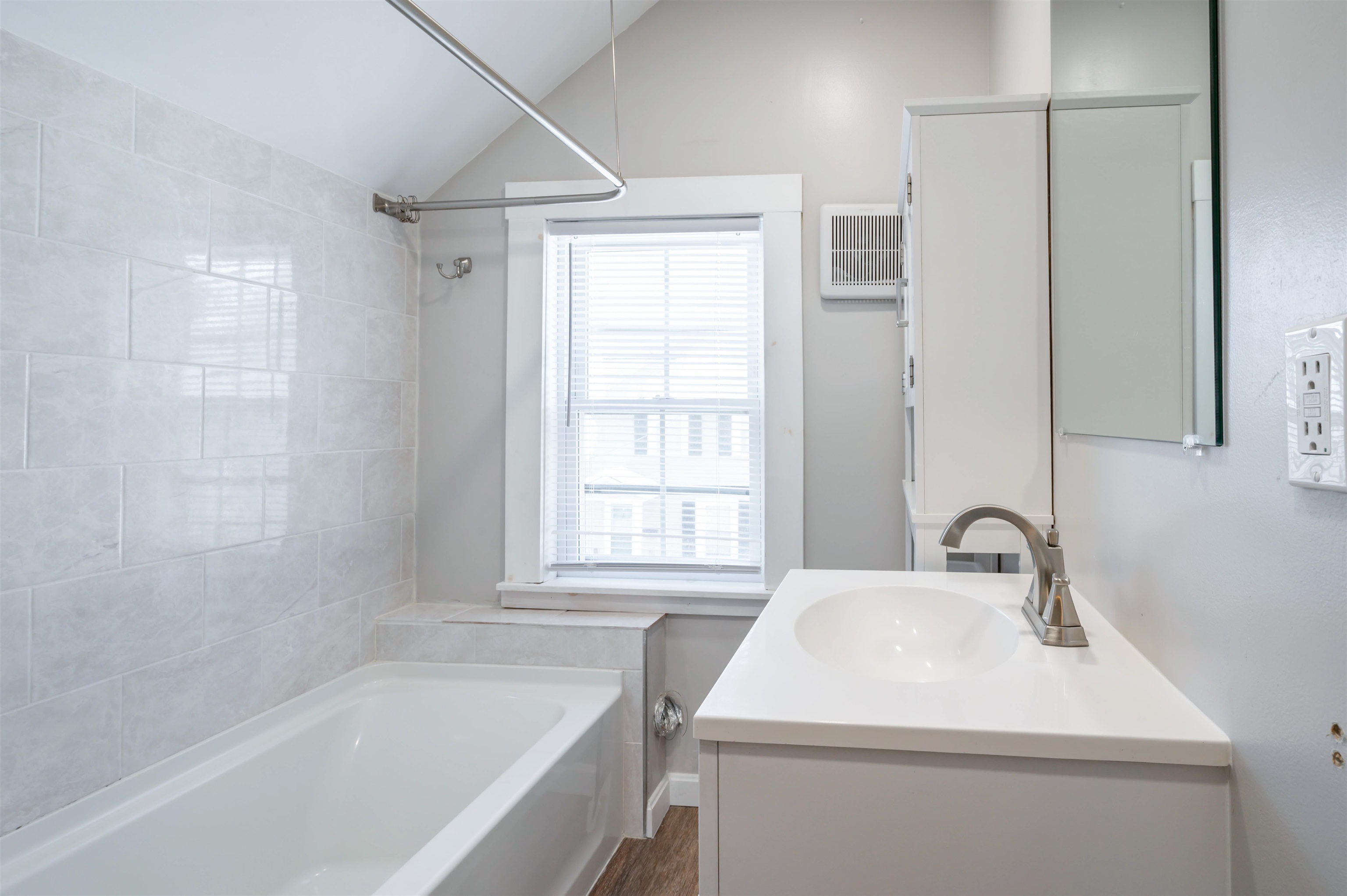 5 Merrimack Street Nashua, NH 03064 - Photo 28 of 51