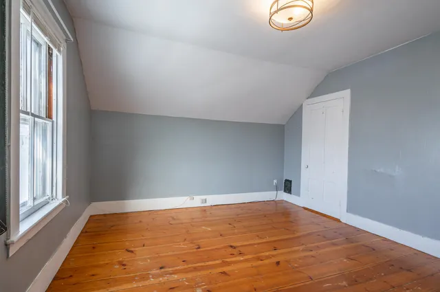 $409,900 | 5 Merrimack Street, Nashua, NH 03064