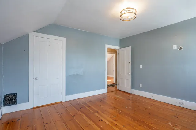 $409,900 | 5 Merrimack Street, Nashua, NH 03064