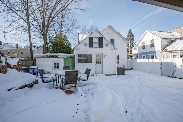 $409,900 | 5 Merrimack Street, Nashua, NH 03064