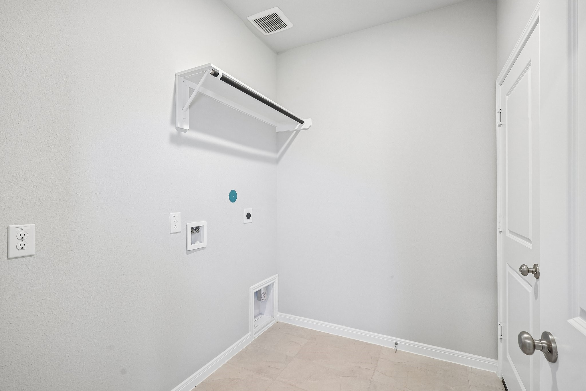 739 Hidden Mdw Street Rosharon, TX 77583 - Photo 13 of 41