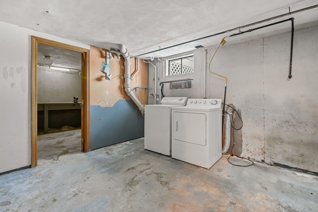 48 Grapevine Avenue Lexington, MA 02421 - Photo 31 of 34 a utility room with dryer and washer