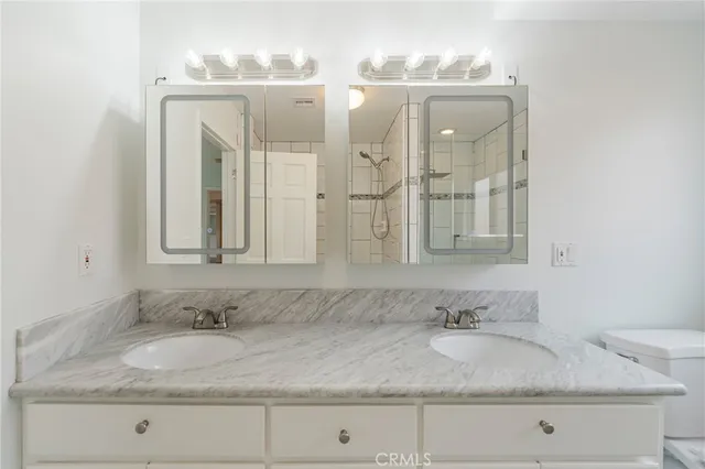 $1,249,000 | 18405 Delia Avenue, Torrance, CA 90504