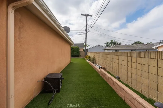 $1,249,000 | 18405 Delia Avenue, Torrance, CA 90504